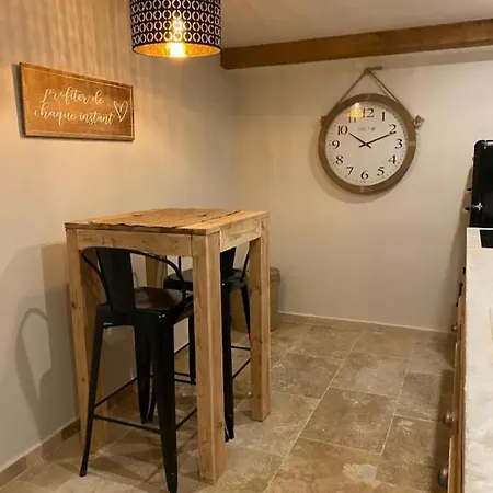 Exceptionnelle Petite Maison Avec Piscine Privee Aux Portes D'arles