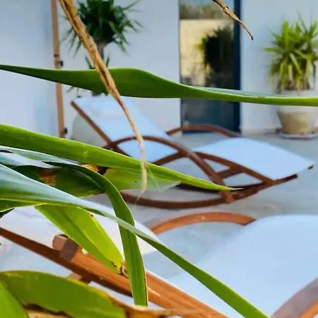 Ferienhaus Exceptionnelle Petite Maison Avec Piscine Privee Aux Portes D'arles *